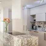 Presidential 350m2 Bellavista On One Level,private Spa&heated Pool 公寓 阿德耶