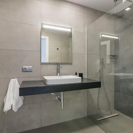 Presidential 350m2 Bellavista On One Level,private Spa&heated Pool Costa Adeje