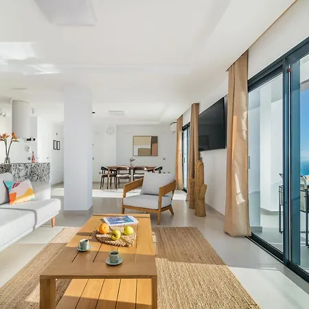 Presidential 350m2 Bellavista On One Level,private Spa&heated Pool Lejlighed
