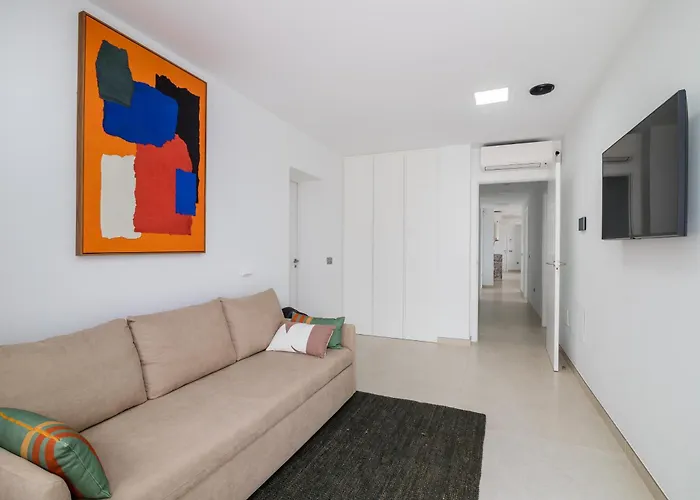 Presidential 350m2 Bellavista On One Level,private Spa&heated Pool דירה